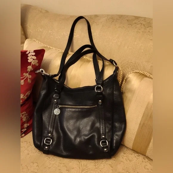Black pebble leather handbag hotsell